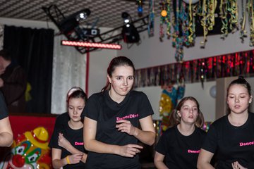 Bild 77 - Jugend-Karnevalsfeier Latuff Wiemersdorf